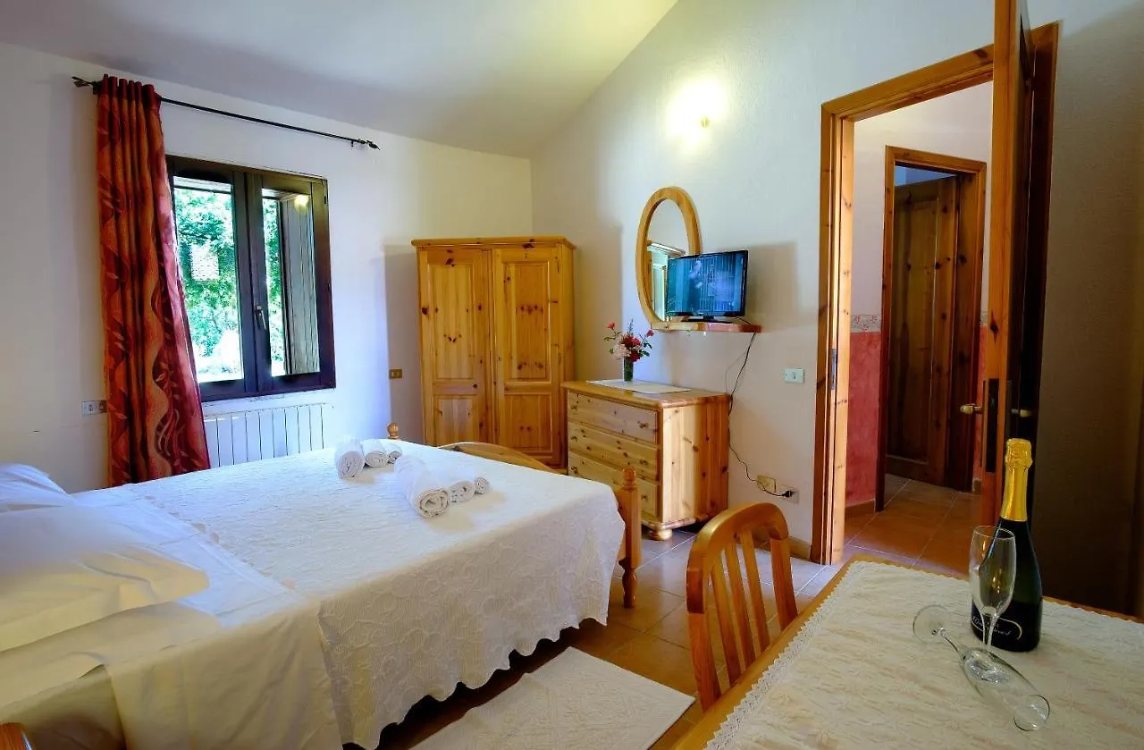 Hotel Il Nido Dell'Aquila Villanova Strisaili